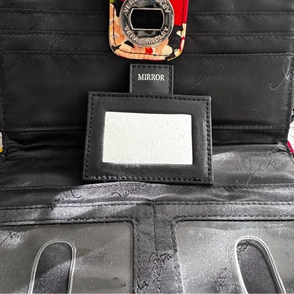 Vera Bradley Multicolor Floral Quilted Wristlet Wallet - Picture 7 of 9